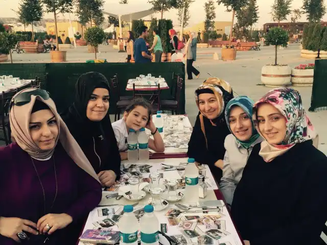 Yenikapı Kadirgali Kofte'nin yemek ve ambiyans fotoğrafları 2