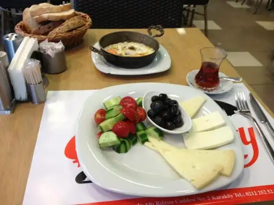 Çerkezköy Delicatessen'nin yemek ve ambiyans fotoğrafları 5