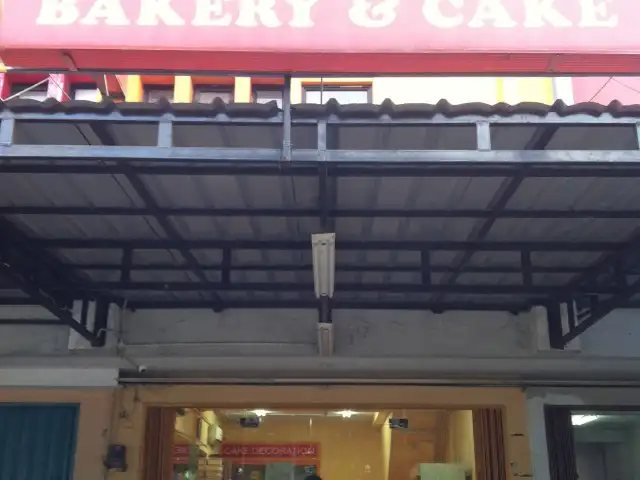 Gambar Makanan Capital Bakery & Cake 20