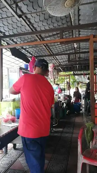 Warung Mama Sungai Penchala