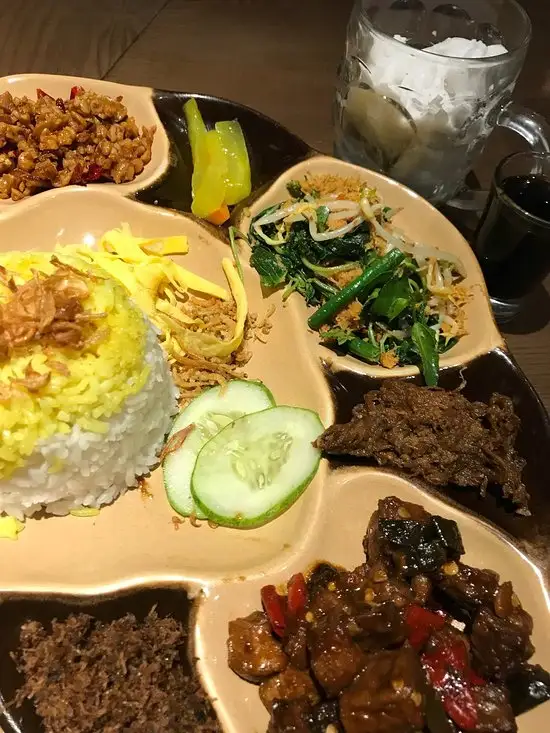 Gambar Makanan Remboelan Gandari City 4