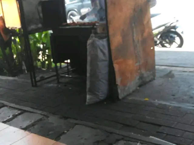 Gambar Makanan Ganthari Ayam Bakar 6