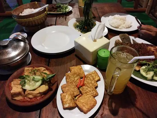 Gambar Makanan Warung Apung Rahmawati 6