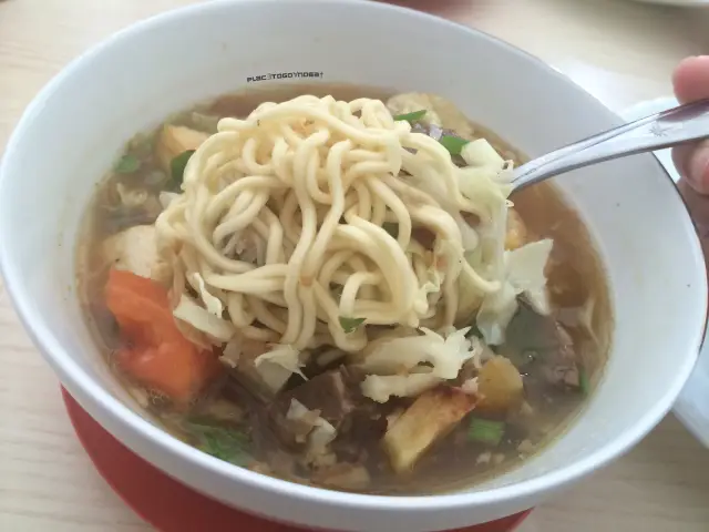 Gambar Makanan Soto Mie & Toge Goreng Mamaku 4