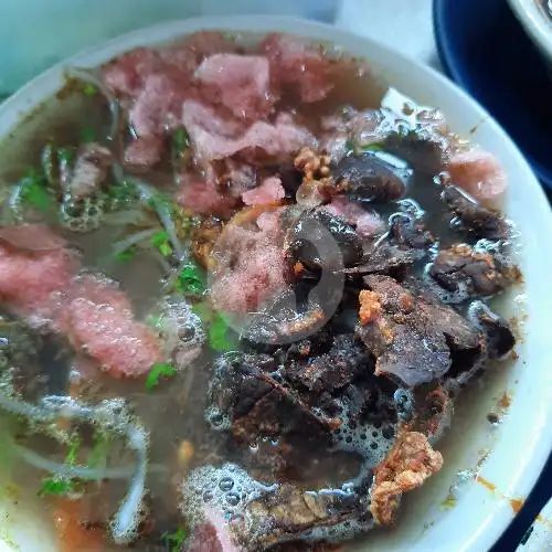 Gambar Makanan Warung Soto Buk Yus (Asli Rang Bukik), Sukajadi 2