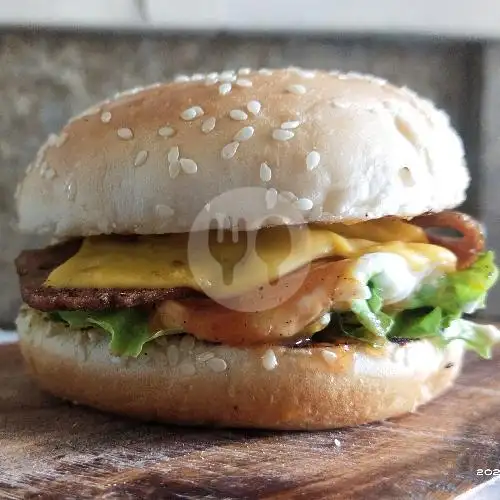 Gambar Makanan Tom Burger 22, Denpasar 15