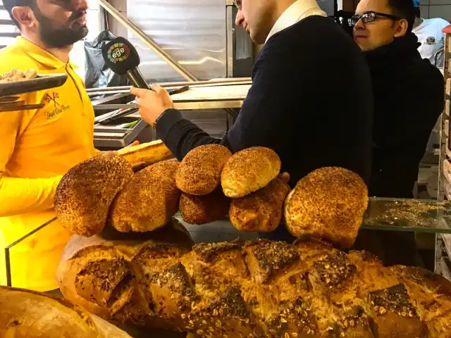 Tarihi Basmane Fırını'nin yemek ve ambiyans fotoğrafları 10