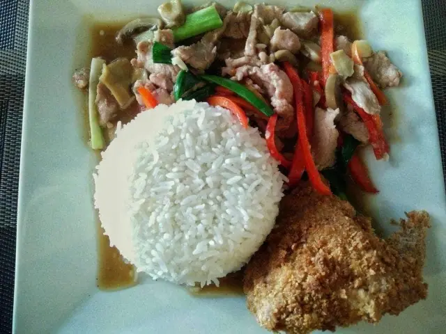 Royal Krua Thai Food Photo 11