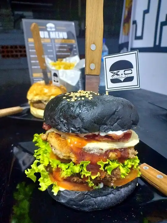 Gambar Makanan XO Burger Bali 1