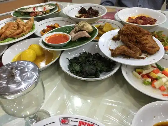 Gambar Makanan Restaurant Garuda Padang 11