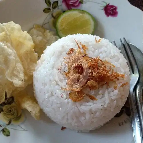 Gambar Makanan Soto Dan Miesop MeVa, Jl.Sei Rokan No.83 Kel.Babura 10