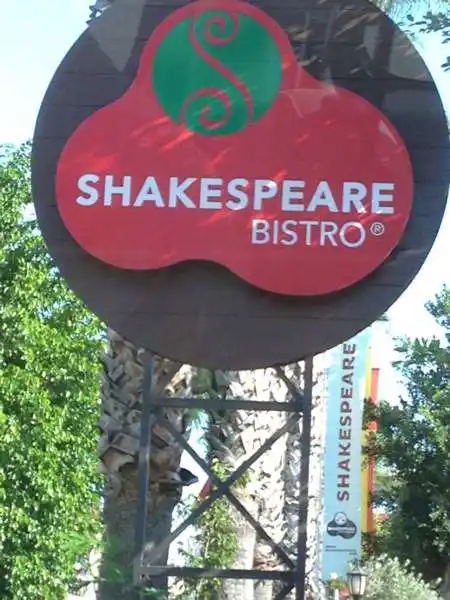 Shakespeare Coffee & Bistro'nin yemek ve ambiyans fotoğrafları 73