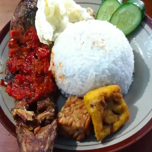 Gambar Makanan Ayam Geprek, Seblak & Aneka Camilan Mandablu, Jalaksana 17
