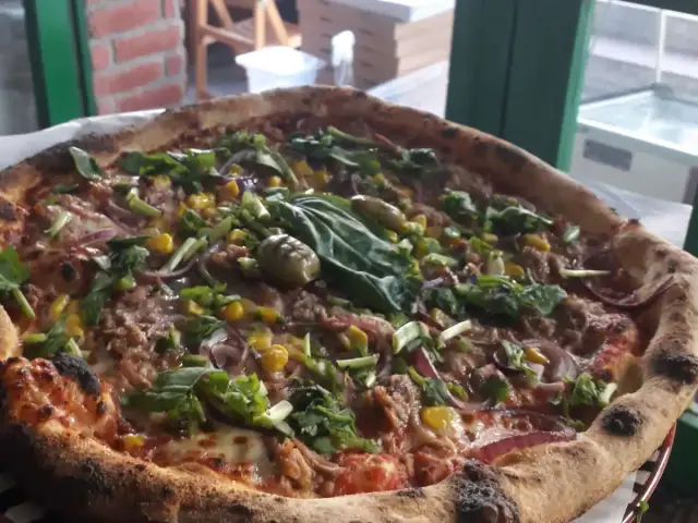 Pizzeria 450 °C'nin yemek ve ambiyans fotoğrafları 13