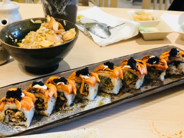 Gambar Makanan Sushi Oji 10
