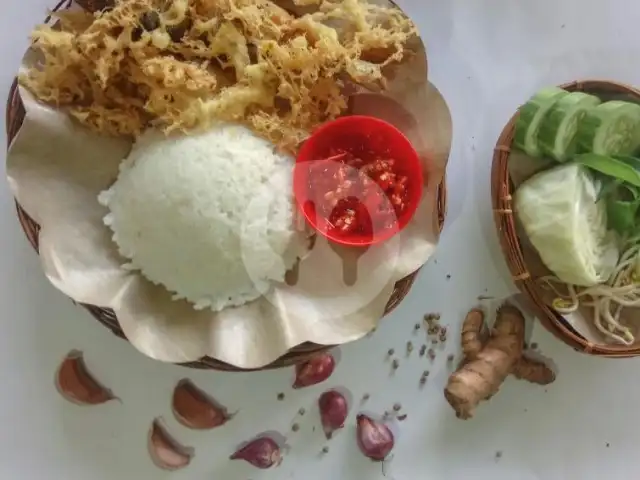 Gambar Makanan Ayam Kremes & Geprek Rizky, Seturan Raya 19