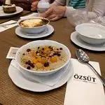 Ozsut'nin yemek ve ambiyans fotoğrafları 2