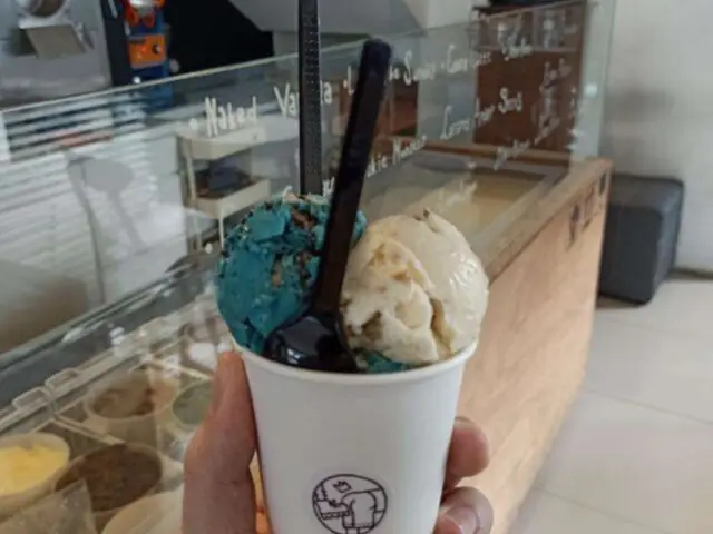 Gambar Makanan Kickass Coffee Works & Hubble Scoop Creamery 7