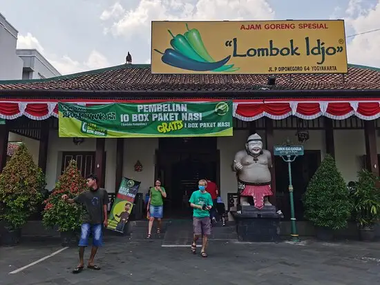 Gambar Makanan Ayam Goreng Lombok Idjo 13