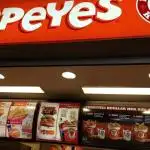 Popeyes Louisiana Kitchen'nin yemek ve ambiyans fotoğrafları 4