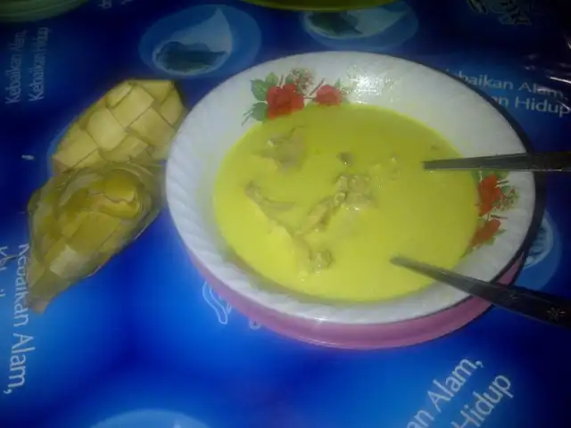 Gambar Makanan Rumah Makan Ketupat Uta Dada 1