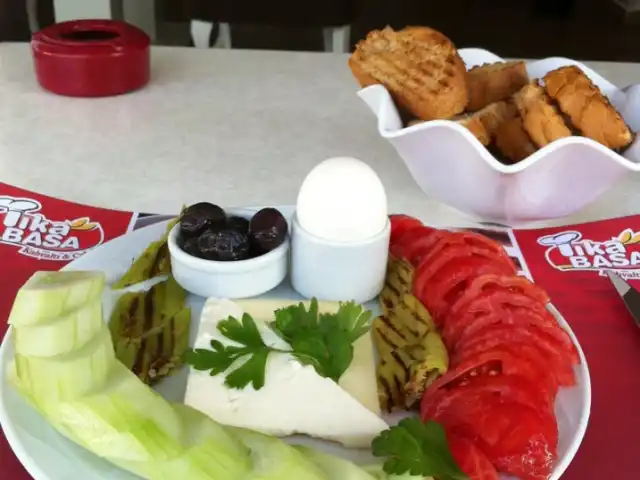 Tıka Basa Kahvaltı & Cafe'nin yemek ve ambiyans fotoğrafları 8