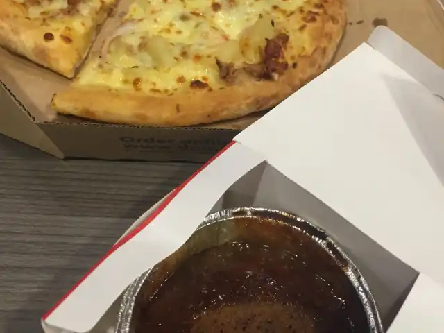 Domino's Pizza