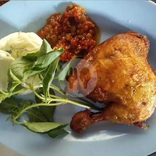 Gambar Makanan Dapur Mama Shanum Bebek Samping BLK 3