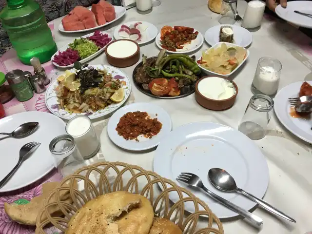 Kızılören Et Mangal Köyüm Restaurant