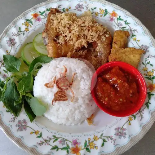 Gambar Makanan Ayam Kremezz Mba Enno, Raja Isa 3