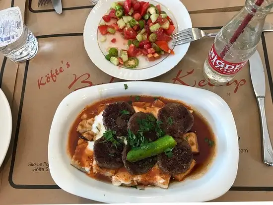 Köfte's Balaban Kebap'nin yemek ve ambiyans fotoğrafları 19