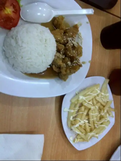 Gambar Makanan Toby's Fried Chicken & Resto 3