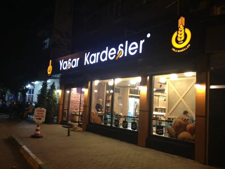 Yaşar Kardeşler Ekmek Fırını Unlu Mamüller