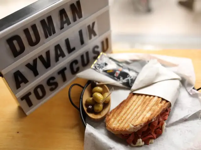 Duman Ayvalık Tostçusu'nin yemek ve ambiyans fotoğrafları 4