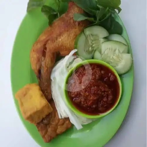 Gambar Makanan Warung Eva Ayam Cabe Ijo, Baloi Centre 4