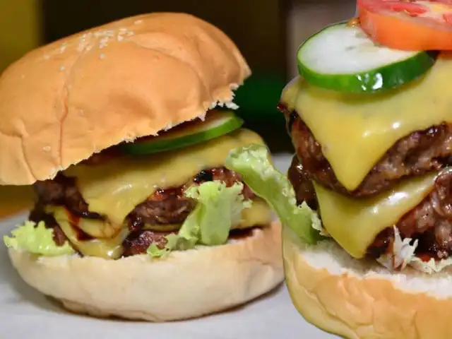 Papa Rock's Big Burgers & Grillery Food Photo 4