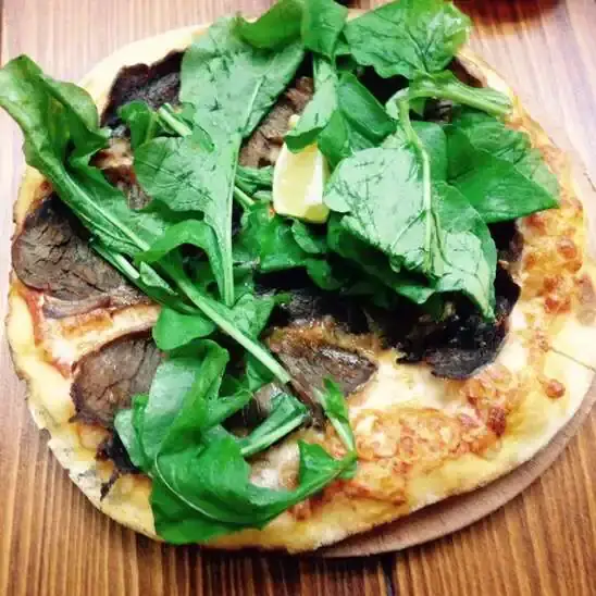 Pizza İl Forno'nin yemek ve ambiyans fotoğrafları 7