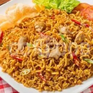 Gambar Makanan NASI GORENG BAKSO AYAM GEPREK BUNDA IQBAL, Jln Cahaya No 25 4