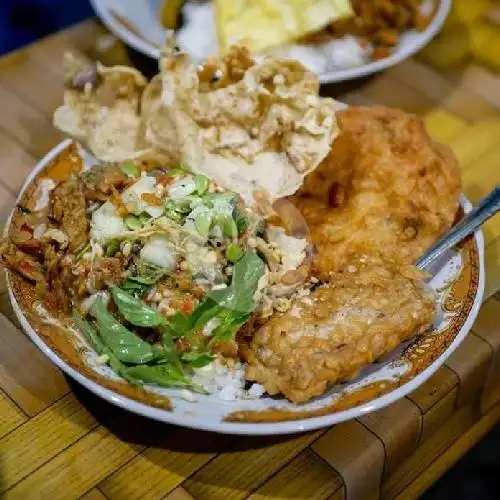 Gambar Makanan Pecel Spesial Pawon Lawas, Giriwono 16