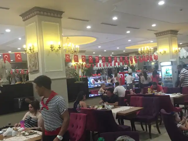 Barbeque Restaurant Venezia Palace'nin yemek ve ambiyans fotoğrafları 4