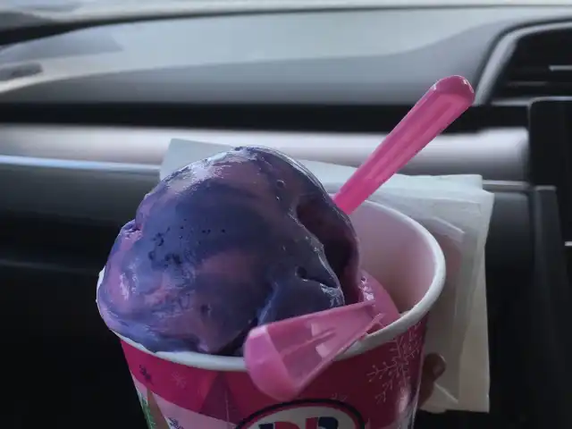 Baskin-Robbins Food Photo 4