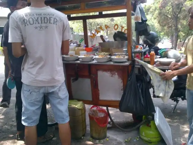 Gambar Makanan Soto Ayam Taman 5