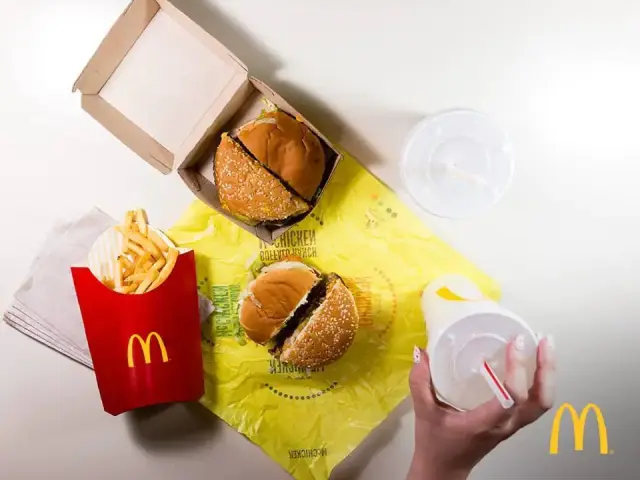 McDonald's'nin yemek ve ambiyans fotoğrafları 11
