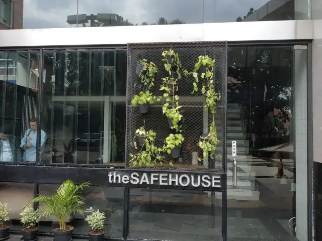 Gambar Makanan The SAFEHOUSE 9