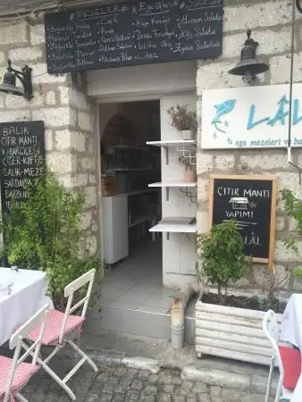 Lal Restaurant