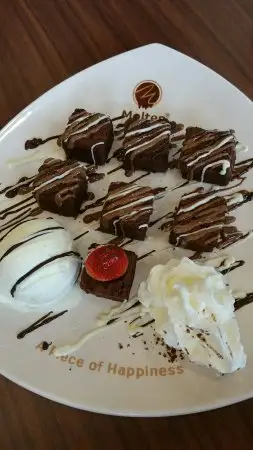 Molten Chocolate Cafe Food Photo 1