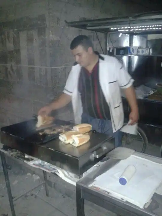 Stad Köfte (Mustafa Tam)'nin yemek ve ambiyans fotoğrafları 1