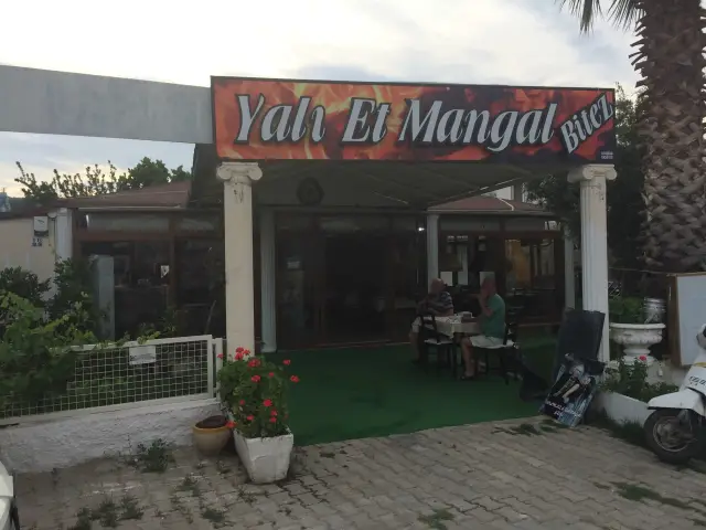 Yalı Et Mangal'nin yemek ve ambiyans fotoğrafları 2