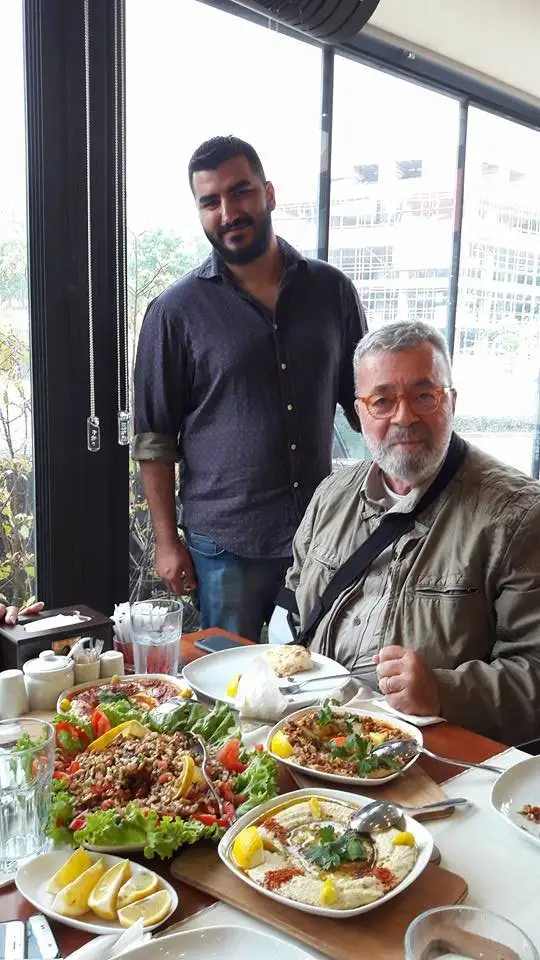 Humus'nin yemek ve ambiyans fotoğrafları 11