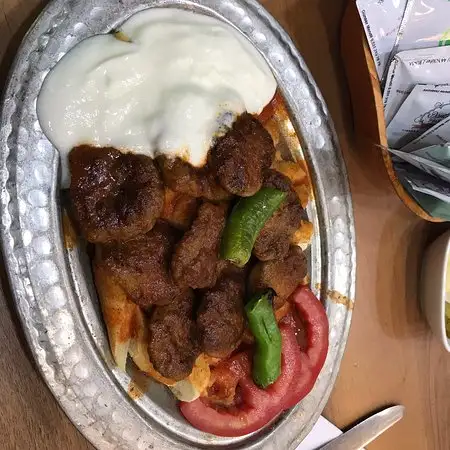 YEŞİL Pideli Köfte'nin yemek ve ambiyans fotoğrafları 5